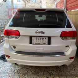 جیپ گراند شیرۆکی